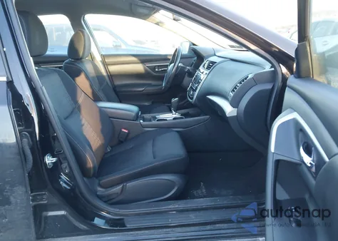 2018 Nissan Altima 2.5 Sv z USA, uszkodzony, nr VIN 1N4AL3AP0JC147059